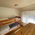 Gemuetlicher An Der Mecklenburgischen Seenplatte Semesterbostad