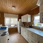 Gemuetlicher An Der Mecklenburgischen Seenplatte Semesterbostad